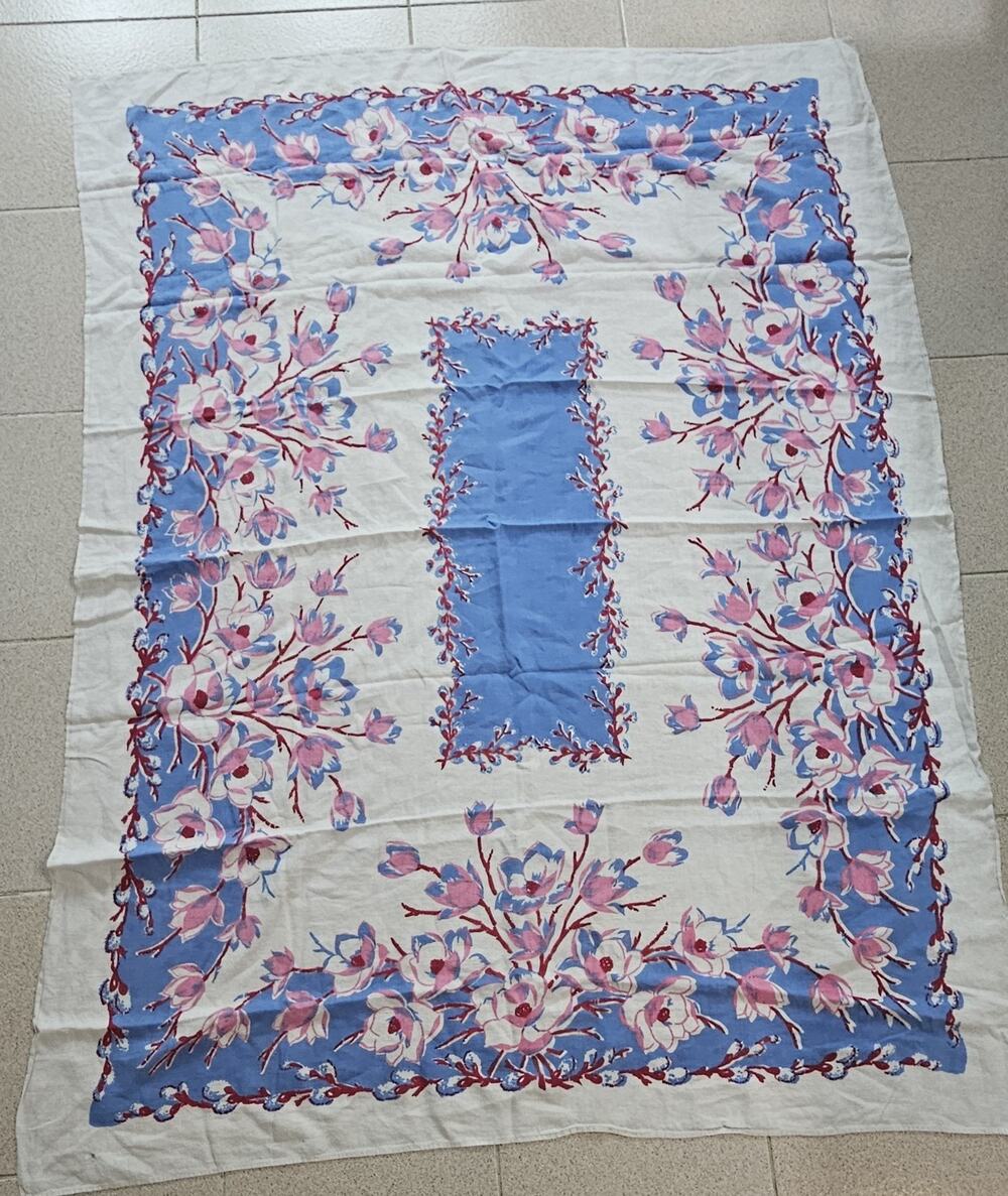 Vtg Floral Blue/Pink Cotton Tablecloth 64 x 50 Cottage Rustic Shabby Farmhouse